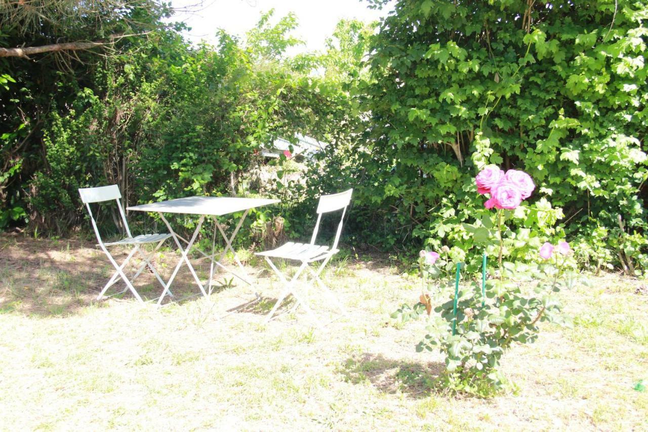 Studio Cosy Apartment บิกานูส ภายนอก รูปภาพ